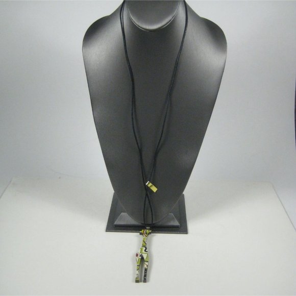 Giraffe Pendant Necklace 32 Inch Black Cord Africa Print Animal Vintage 1990 - Picture 4 of 6